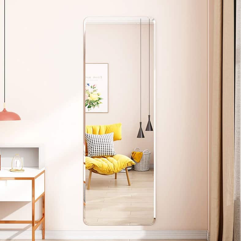 Gương dán tường